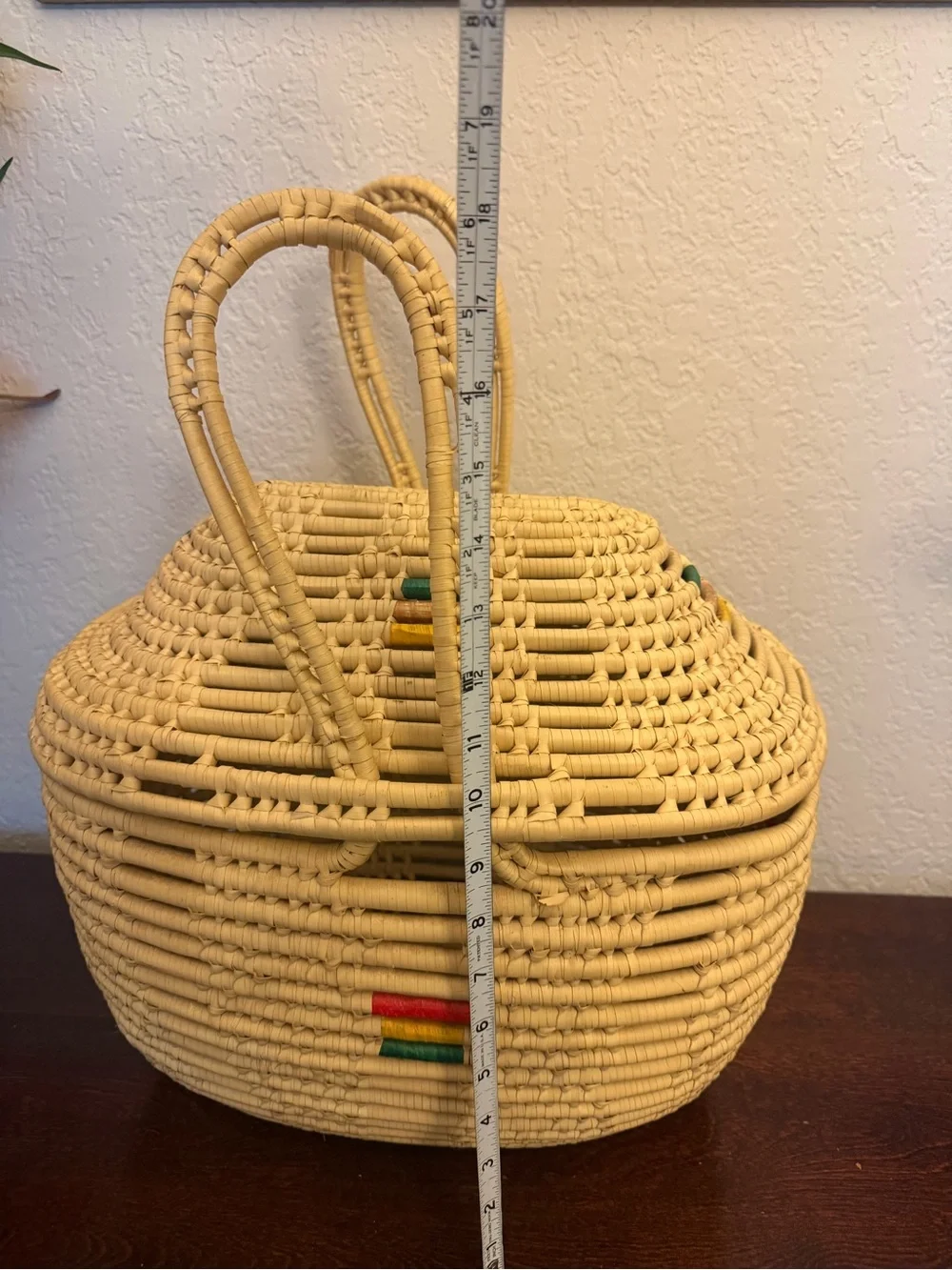 Seagrass Hand Woven Storage Display Basket With Lid & Handles 15x10x16 Boho Vtg